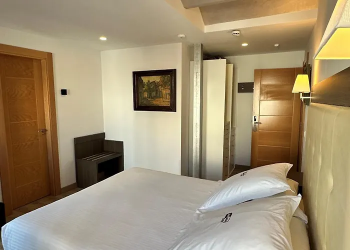 Antidoto Zocodover Check-in On Line 3*