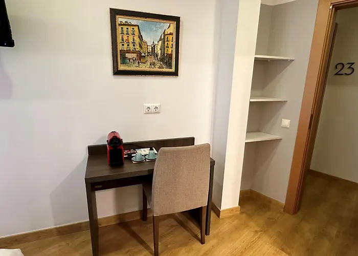 Antidoto Zocodover Check-in On Line Guest house